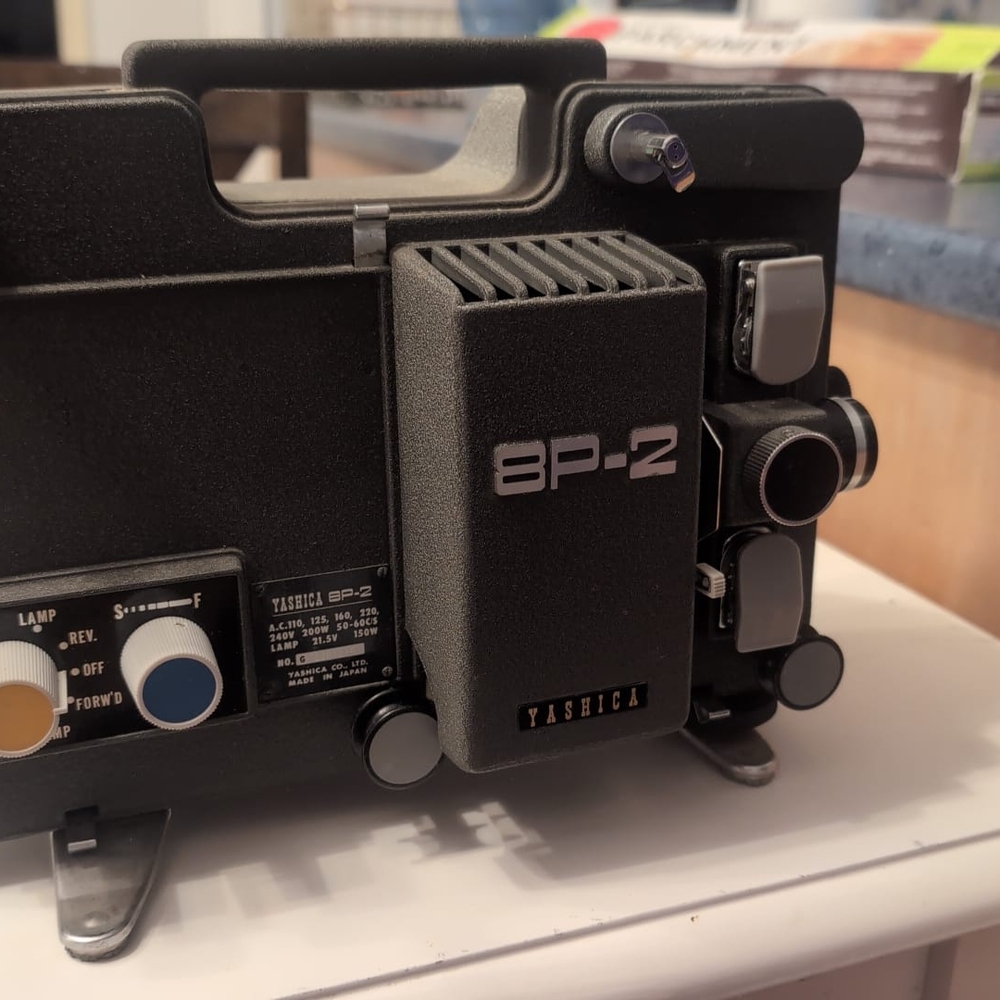 Yashica 8P-2 Black Film Projector